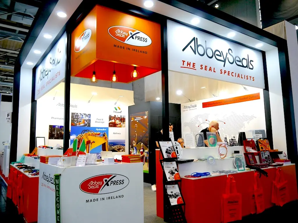 Offizielles Logo der Hannover Messe 2026 auf einem großen Banner