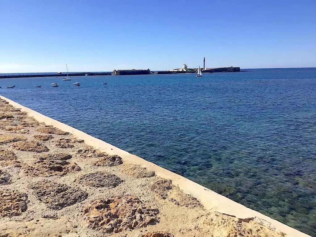 Rettungsarbeiten in Cádiz nach dem Unglück
